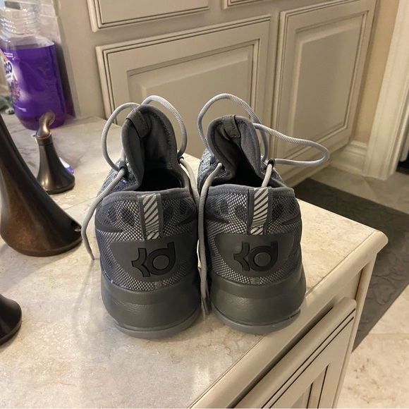 Nike KD9 - Picture 2 of 2